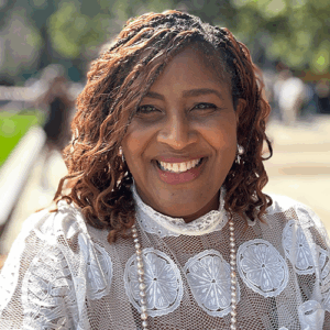 Head and shoulders photo of Deitra Crawley from the Groundswell Team