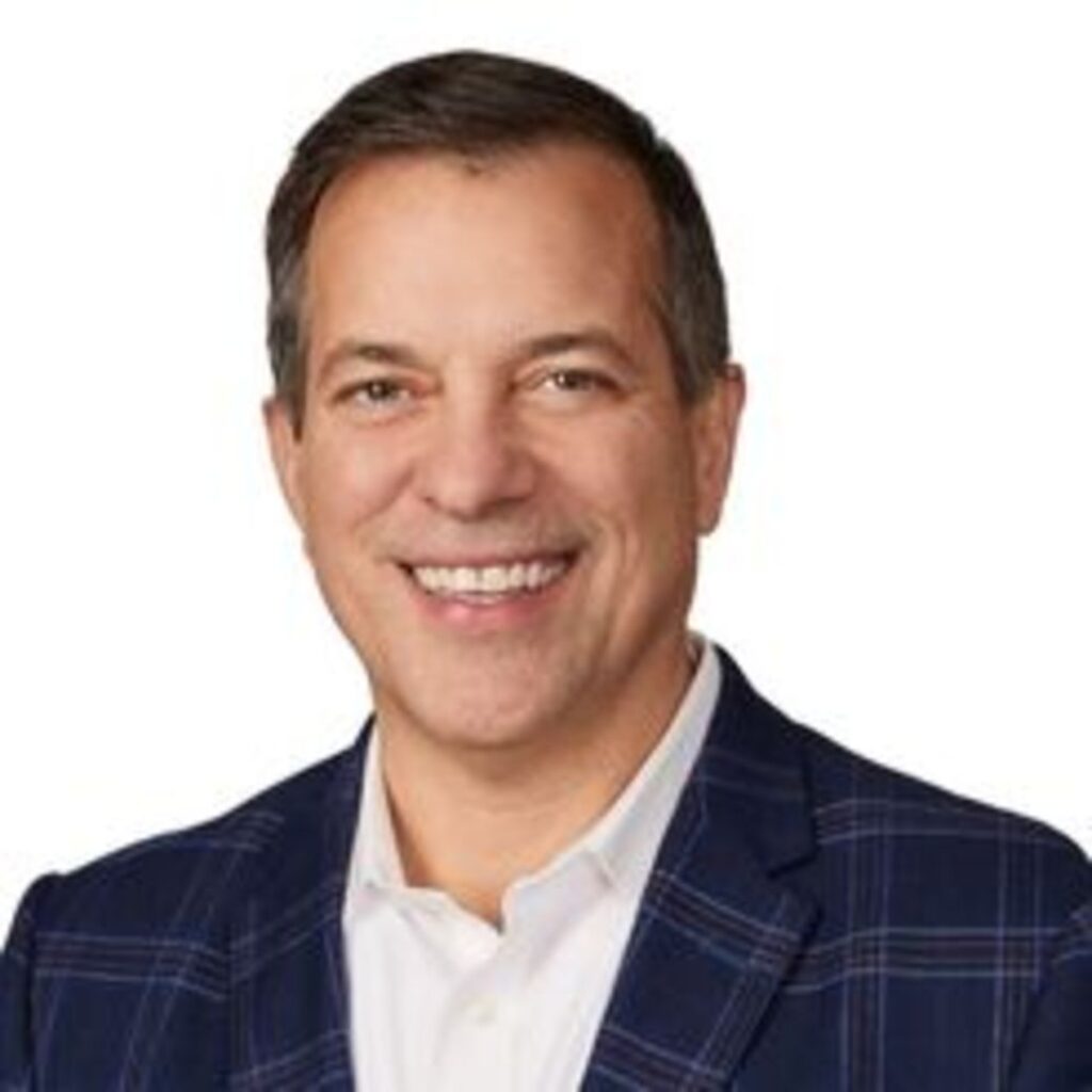 Head and shoulders photo of Nelson Reyneri